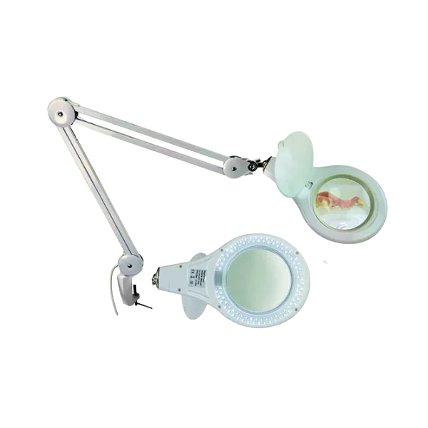 La Loupe avec lumiere LED de chez Mestra est ideal pour travailler sereinement sur les embouts auditifs fabriques en 3D. Marque Mestra